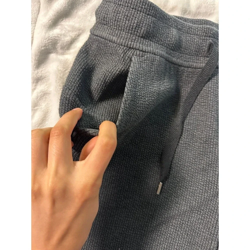 Lululemon ribbed high‎ rise jogger 25